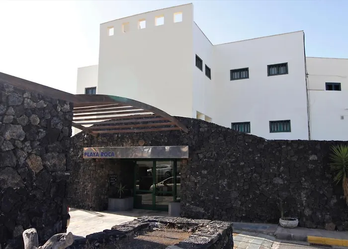 Dino 10 Playa Roca *